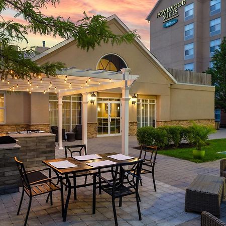 Homewood Suites By Hilton Cambridge-Waterloo, Ontario Bagian luar foto